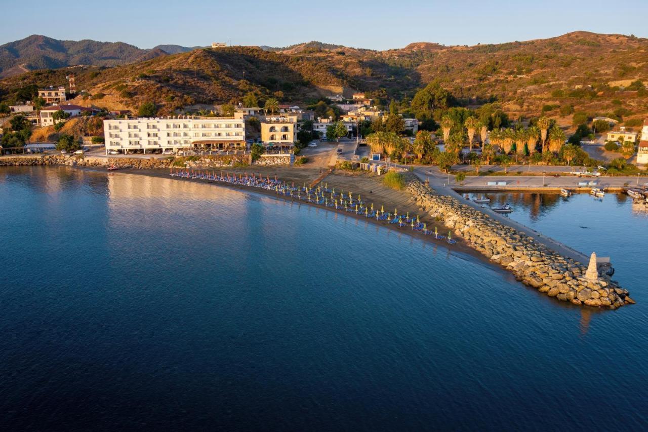 Tylos Beach Hotel Kato Pyrgos Exterior foto